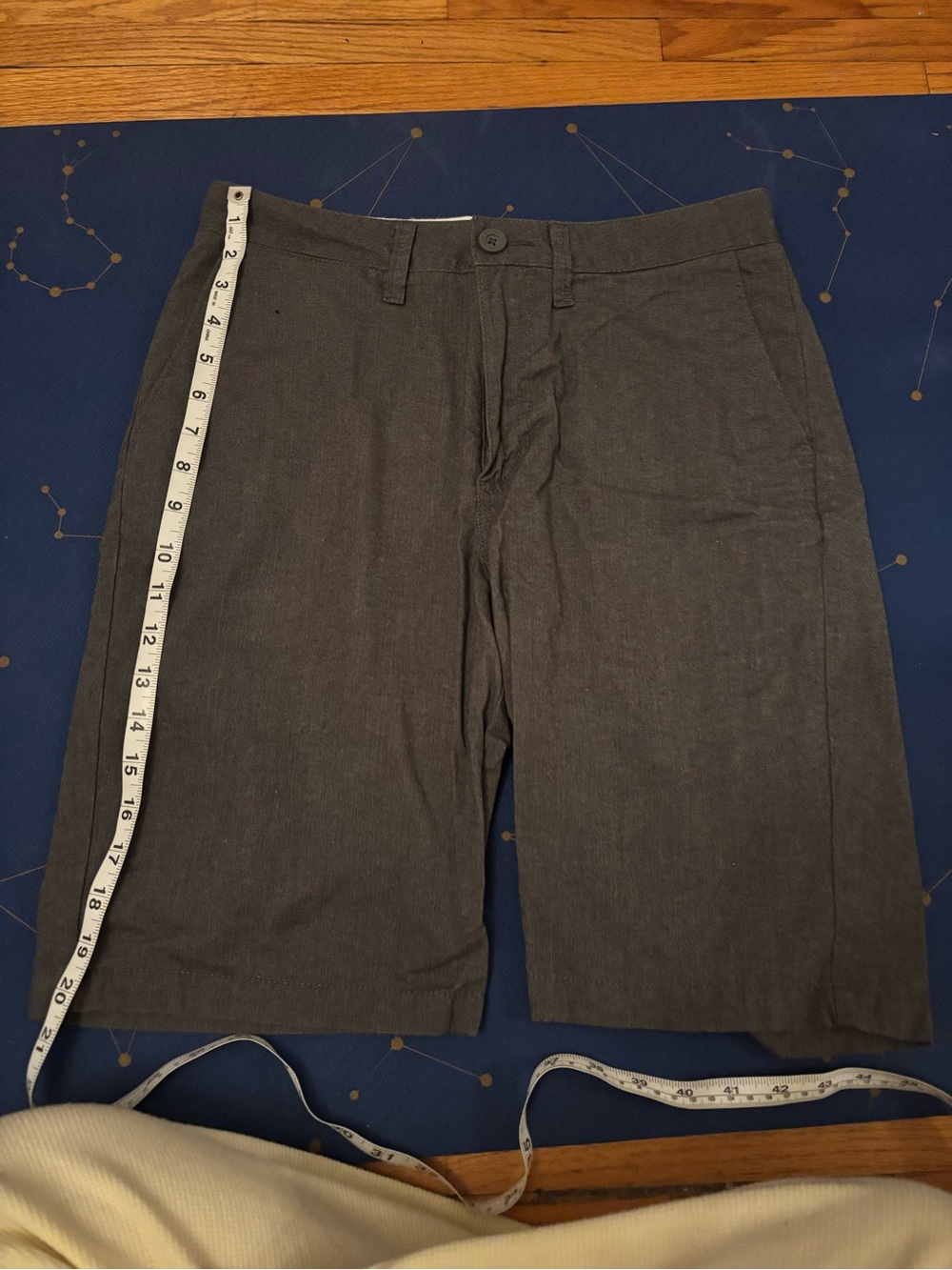 Vans Men's Charcoal Flat-Front Casual Shorts